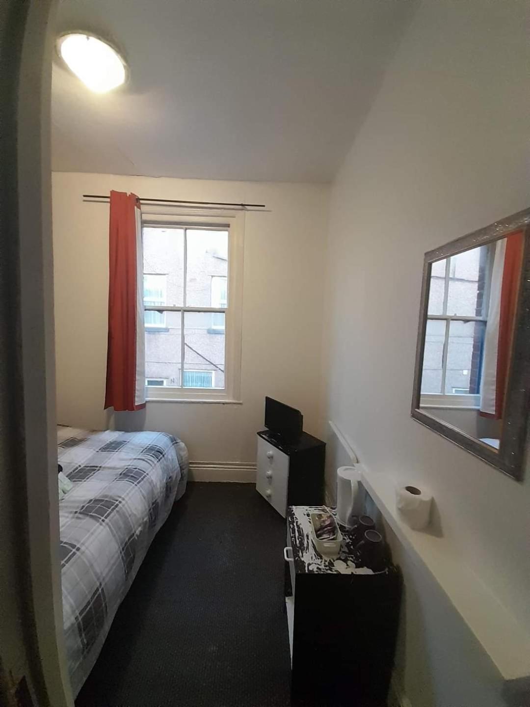 Myroomz Orchid Hotel Blackpool Esterno foto